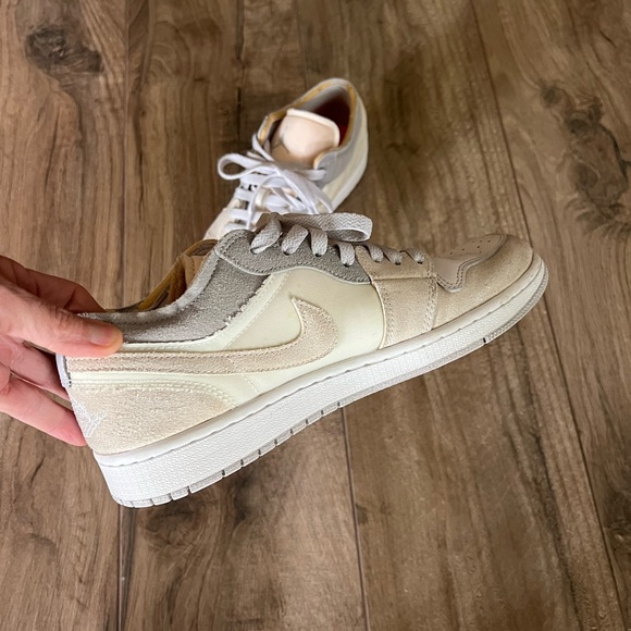 Nike Air Jordan 1 Low SE Craft GS ‘Inside Out’ - Picture 3 of 12